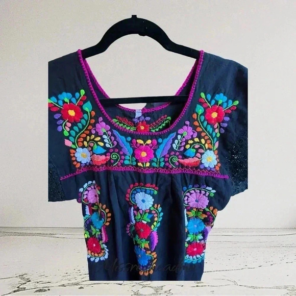 ~Boho~ Top - Small - Picture 2 of 6